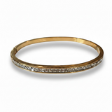 Tennis Bangle in gold