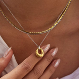 Classic Two-tone hollow geometric necklace