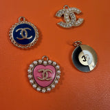 Limited Bundle loose charms/zipper pulls,buttons 4pcs #1